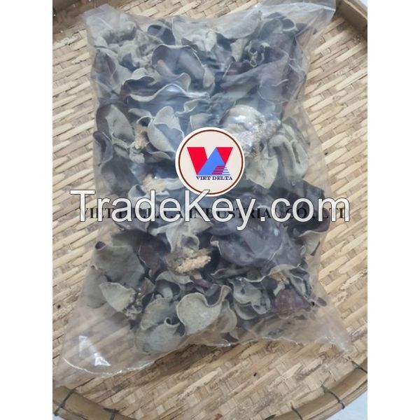 BLACK WOOD EAR MUSHROOM / DRIED NATURALLY / CLEAN LABEL / PLANT-BASED PRODUCT