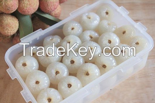 COOL-LYCHEE DELIGHT / VITAMIN C LOADED / NATURAL GOODNESS / CLEAN ENERGY