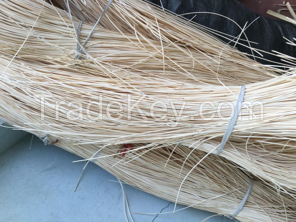 PREMIUM RATTAN STRIPS / ECO-FRIENDLY / CLEANLY PROCESSED / NON-TREATED