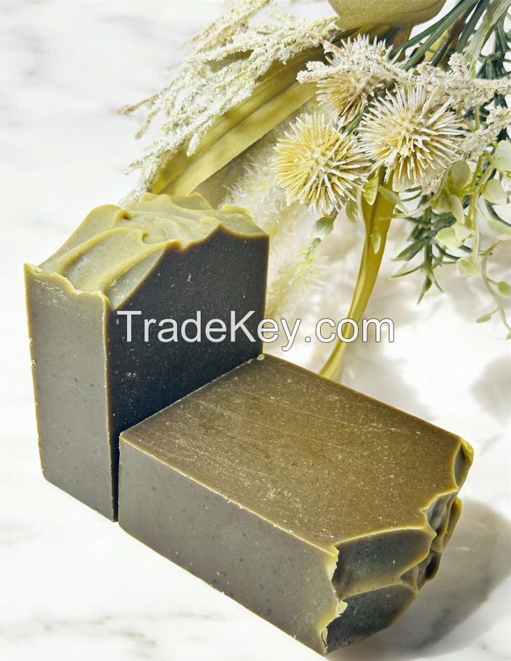 NATURAL SEA MOSS SOAP / HANDCRAFTED / GENTLE ON SKIN