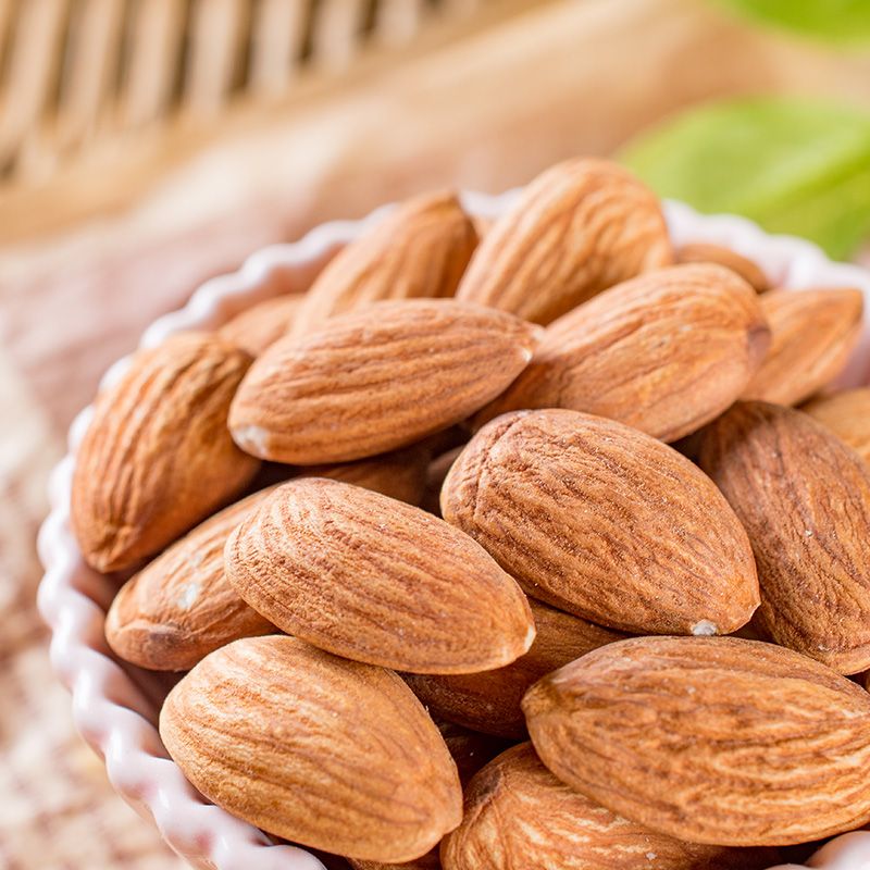 Dried Almond Nuts / Raw Natural Almond Nuts Competitive price