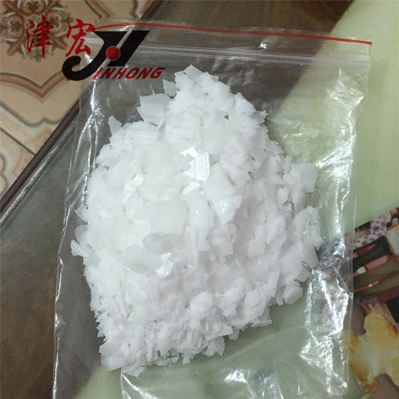 Chemical material caustic soda flakes or plates