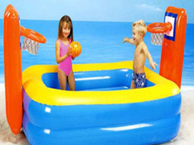 Inflatable  pool