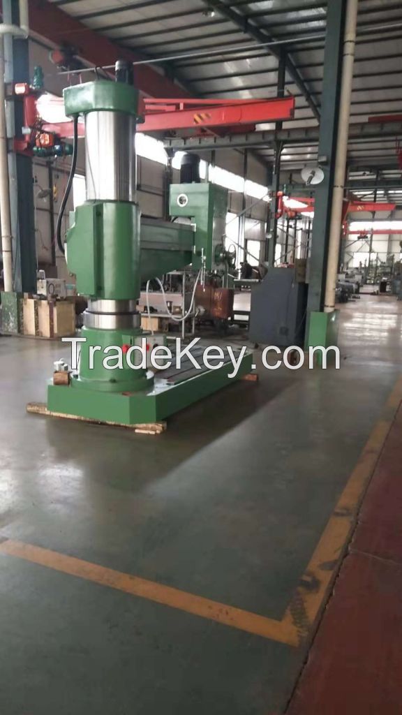 Half and full hydraulic radial drill machine