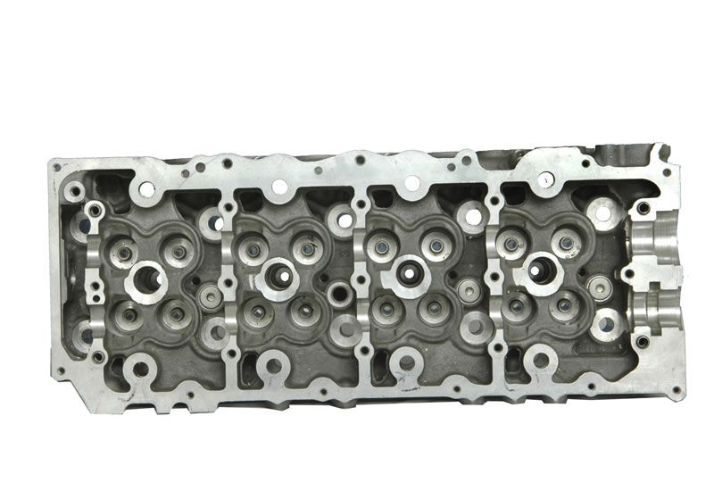 Supply quality Toyota 3.0TDI 16v 1KD-FTv engine cylinder head 11101-30050