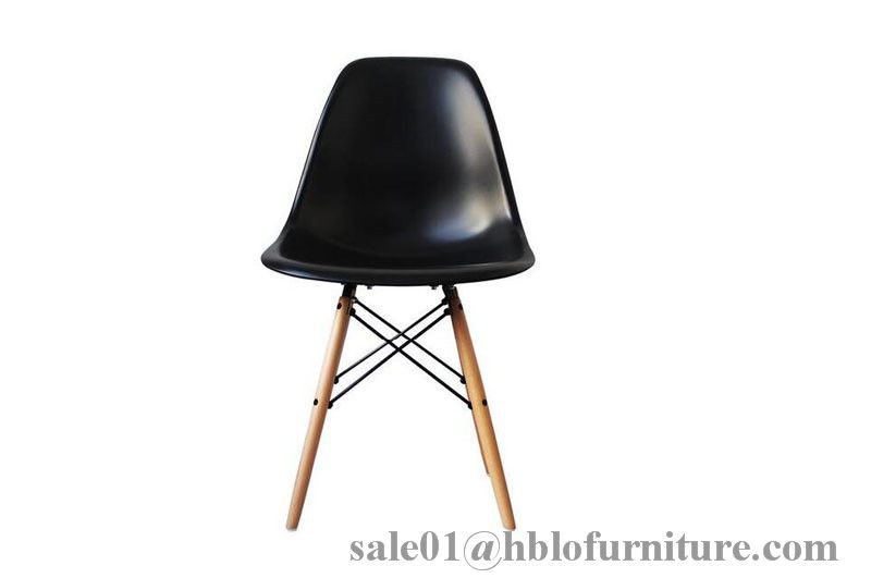 soft cushion plastic chair with wooden legs