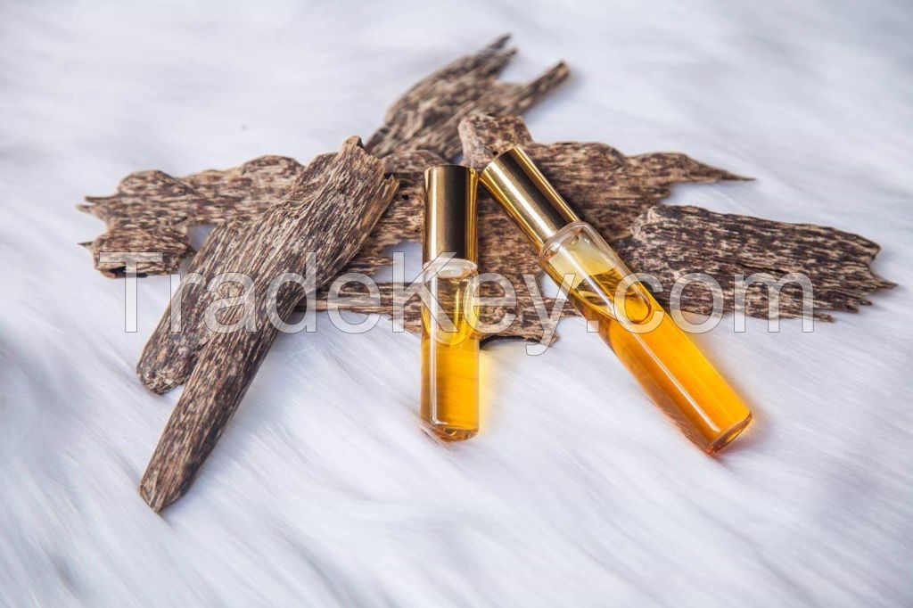 PREMIUM Agarrwood Oud Perfume Oil with long lasting scent