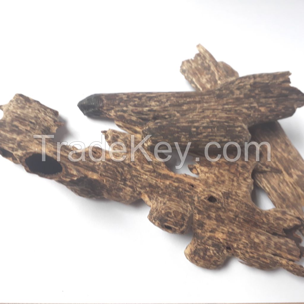 Agarwood Chips Grade 1