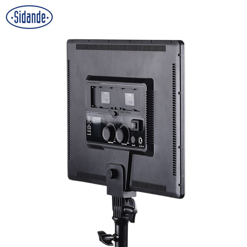 Sidande LED-300 Soft Light LED LCD Video Photographic Light 3200K-5600K Digital Dimming Supplement Lamp for Wedding Video Microfilm Anchor Interview News