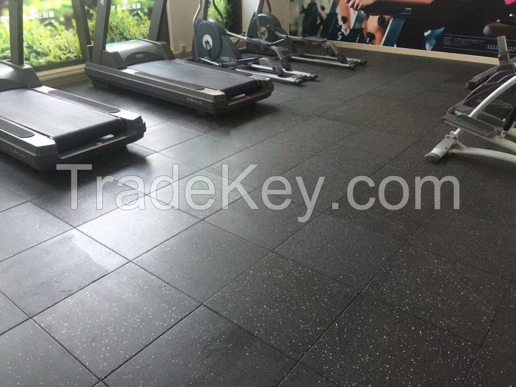 Recycled rubber flooring bricks for gym