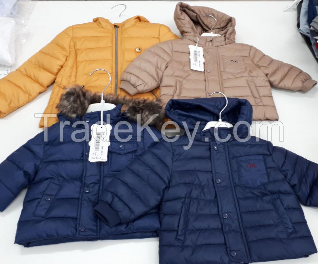 Kids branded Garment stock in Italy winter/summer 37000 pcs