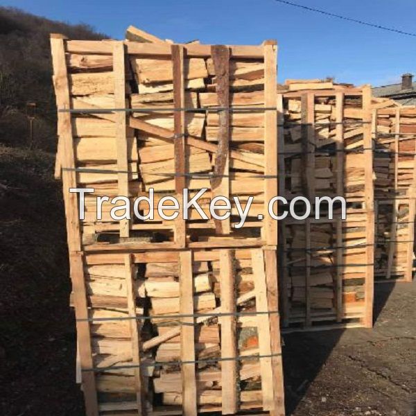 Kiln Dried Firewood/Oak fire wood/Beech/Ash/Spruce//Birch firewood in Ukraine