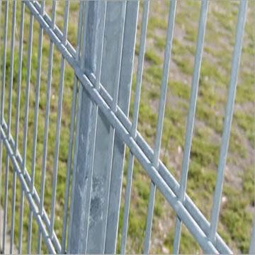 fencing welded wire mesh / galvanized steel /dazzle industry limited