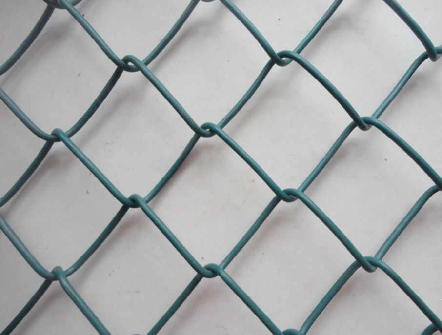 HOW TO INSTALL CHAIN LINK FENCE-dazzle industry limited