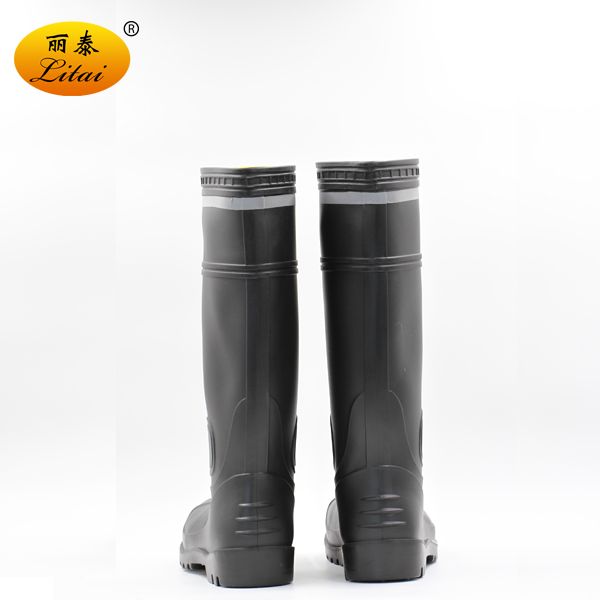 Heavy Duty Safety Boots with Reflective Strips