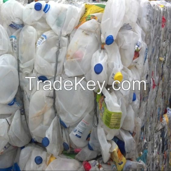 HDPE Milk Bottle Scrap/HDPE Milk Bottle Flakes/HDPE Milk Bottle Regrind 