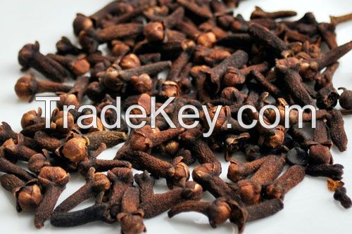 HIGH QUALITY DRY CLOVE SPICES & HERBS