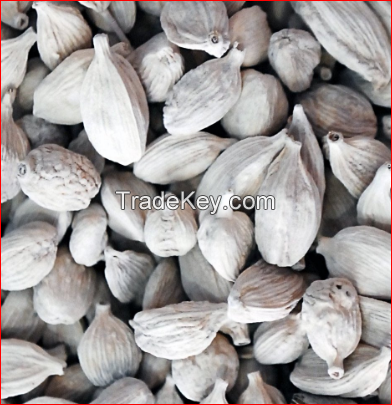 Green Cardamon Seed Available