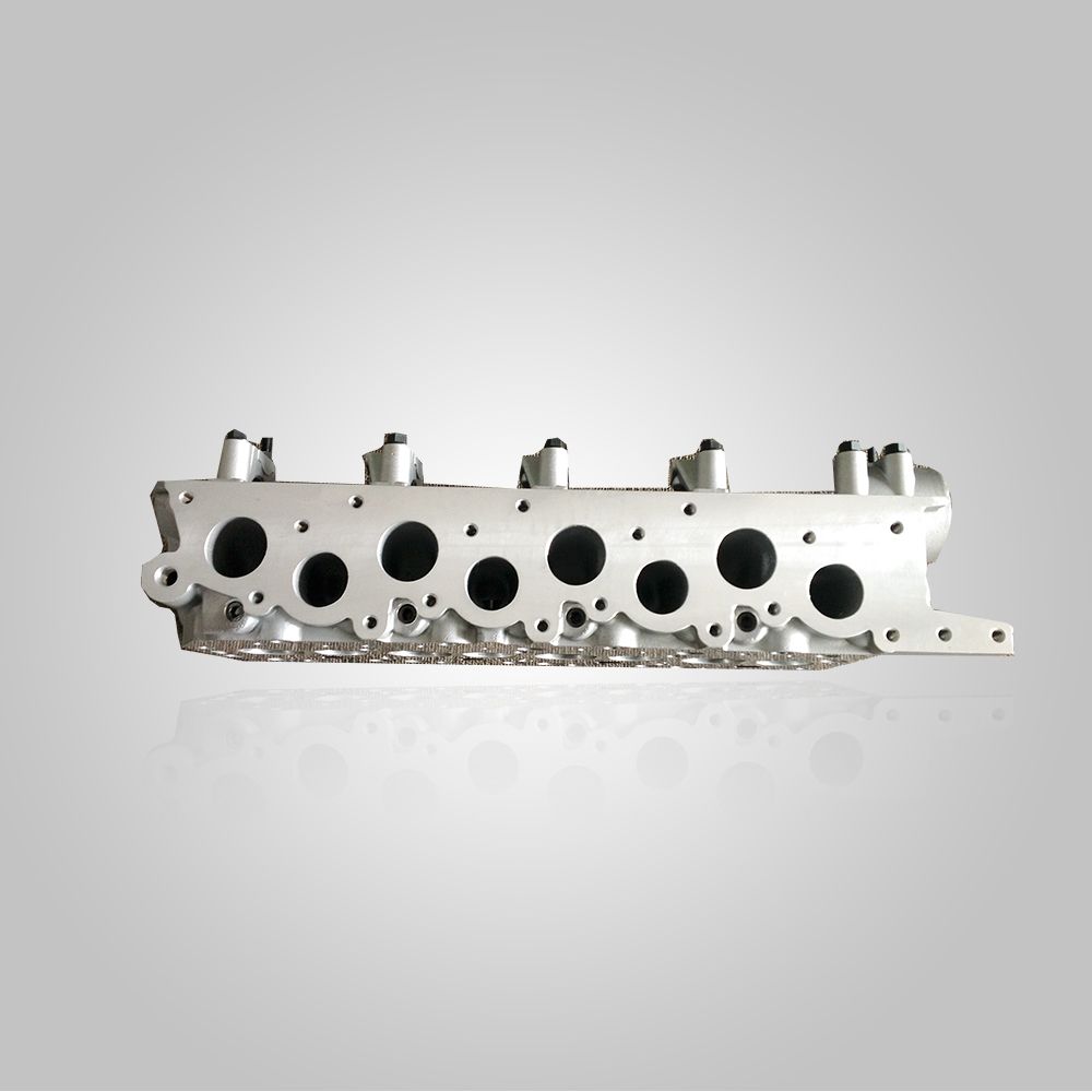 Auto parts FOR Mitsubishi 4D56 908511 Cylinder head engine parts