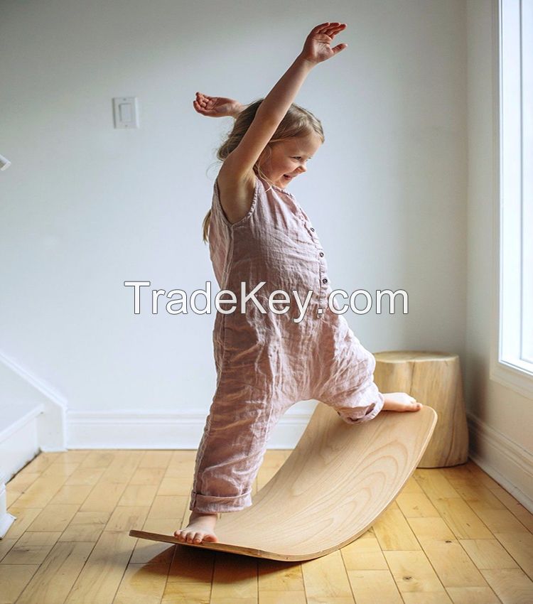 Montessori teaching aids wooden kids balance board With Good Service