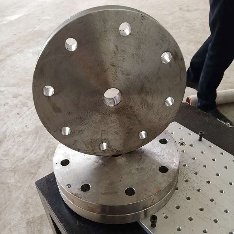 Special-shaped flange