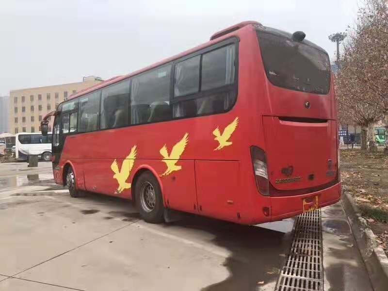 New Arrival Yutong Brand Used Coach Bus Diesel 39 seats Red 2013 Year Manual Transmission