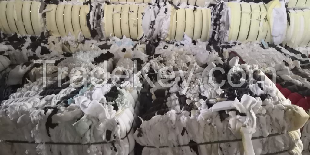 AAA Grade recycling Furniture PU Foam Sponge scrape for rebond