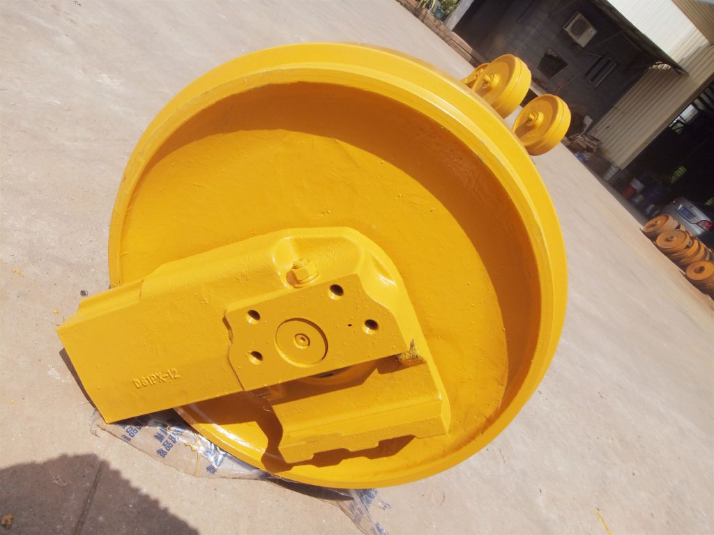 D61EX-12 D61PX-12 134-30-00200  Idler for bulldozer