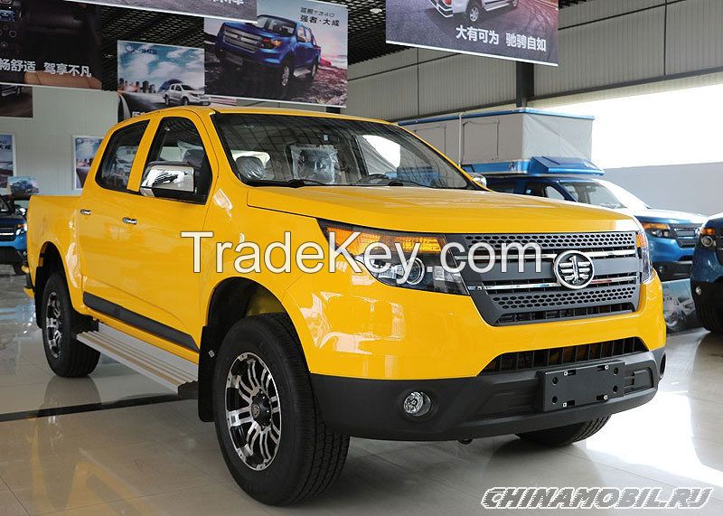 Faw Hongta T340 Pickup Has Watched Way Too Many Ford Explorer Commercials