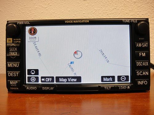 2004-2009 TOYOTA SIENNA, SOLARA, 4 RUNNER OEM JBL NAVIGATION GPS NAV E7007