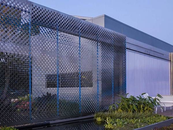 Perforated Galvanized Steel Sheet â Excellent Ornament Material