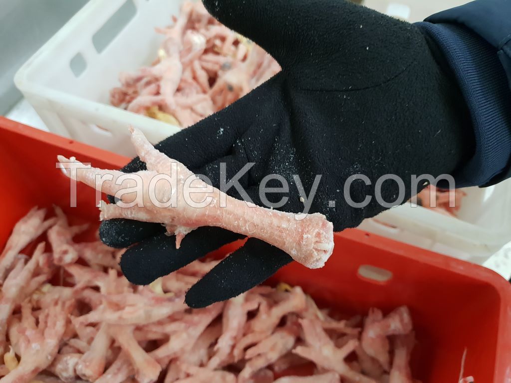 unprocessed chicken feet