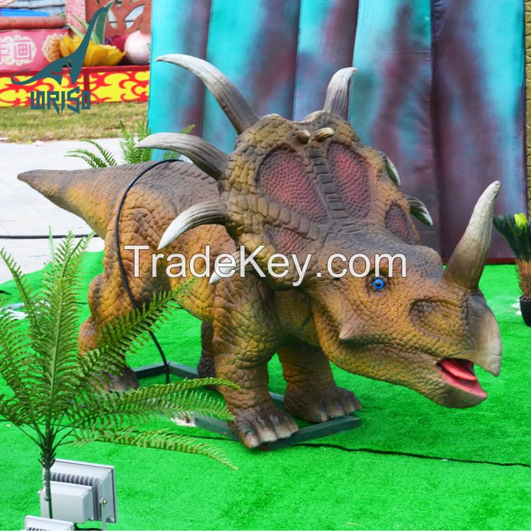 Life-size robotic dinosaur styracosaurus models