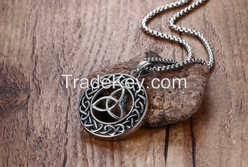 Men's necklace