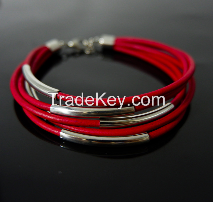 Stringthread Leather Bracelet