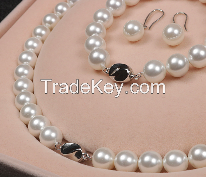 Pearl Strand Necklace set-01