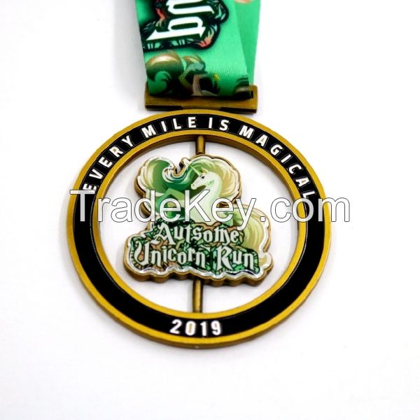 Customized medal