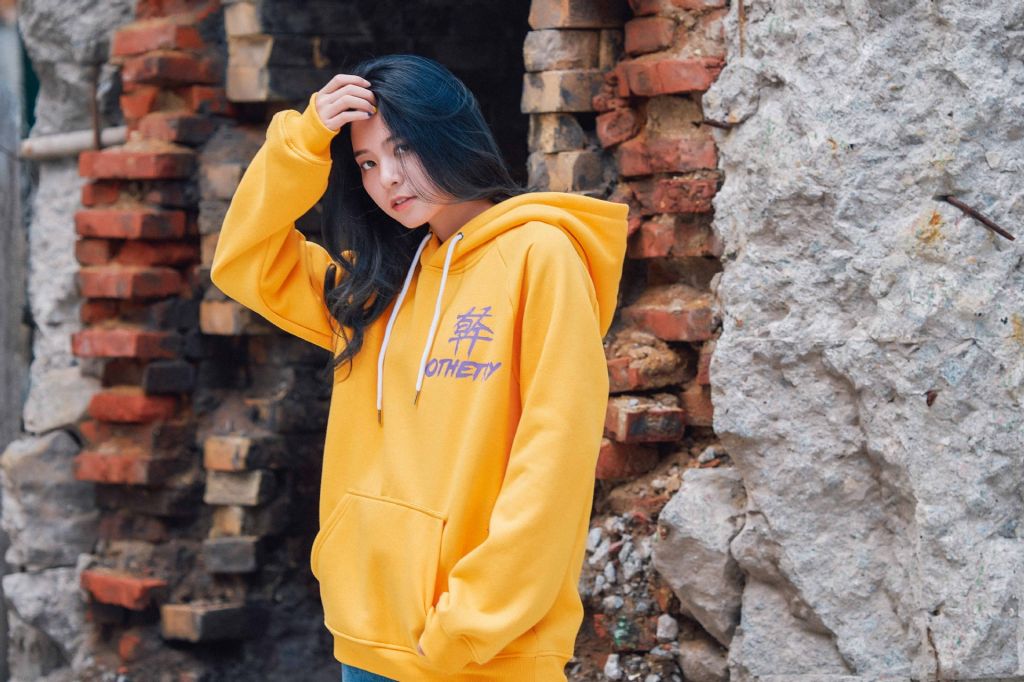 Hip hop DJ Avicii Streetwear Singer Men's sweatshirt Harajuku Unisex Hoody Swag Tim Bergling Support Casual Hoodies Men Women