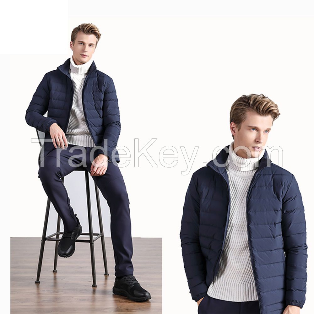 China Factory Men Winter Ultra Light 90% White Duck Down Jacket