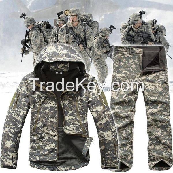 Army Camouflage Coat Military Tactical Jacket Men Soft Shell Waterproof Windproof Jacket Winter Coat