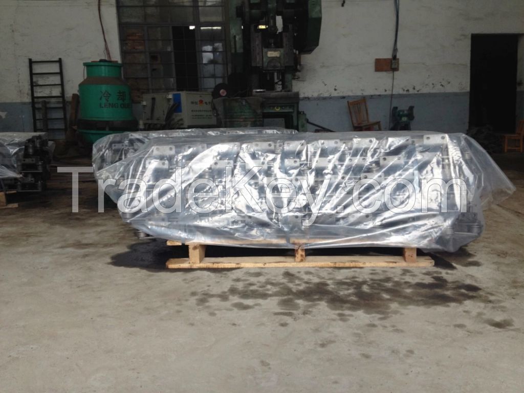 Waste paper baler chain