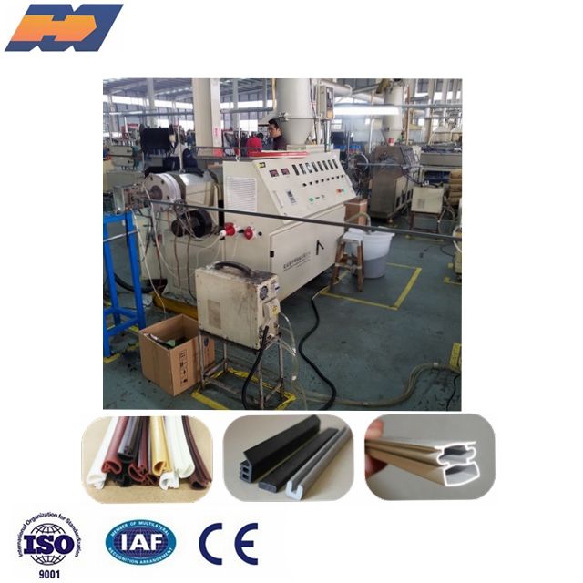 Plastic PVC TPU TPV TPE seal strip with metal inside extrusion making machine production line For car fridge seal