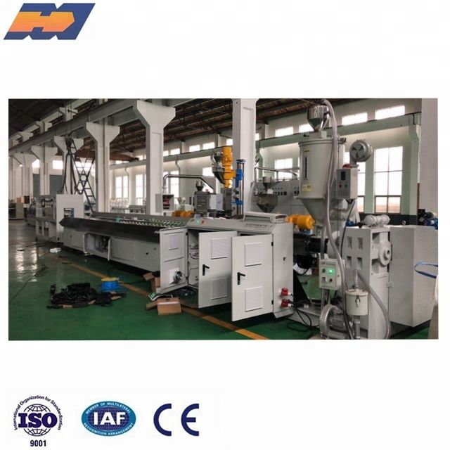 Plastic WPC PVC PP PE and wood profile extrusion making machine production line