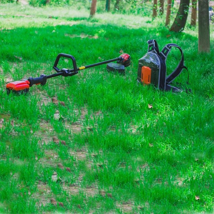 Cordless Lithium battary brush cutter