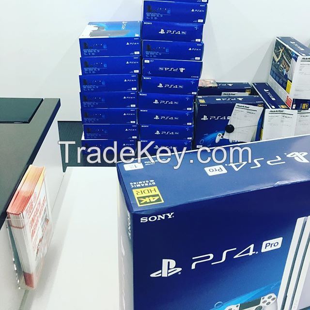 PS4 PRO 1TB Console, 5 GAMES