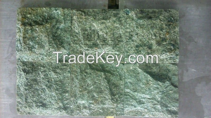 Piscina Pedra Hijau Verde - Piedra Hijau Sukabumi Stone ( Lisa / Bruta )