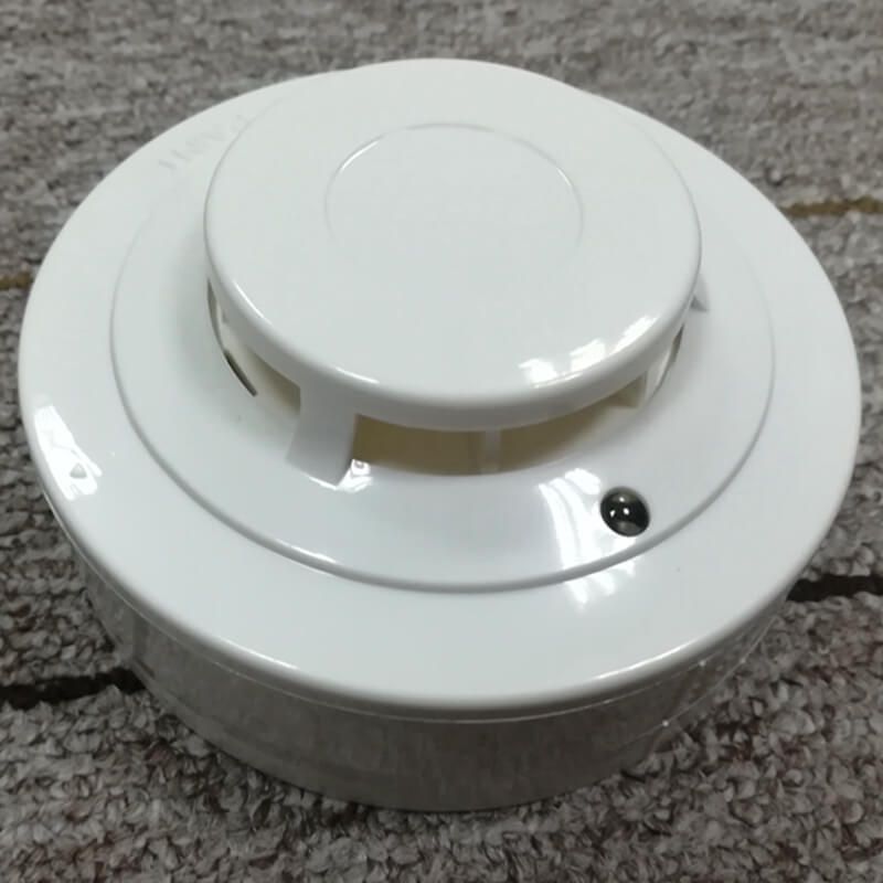 White Color Rate Of Rise Heat Detector