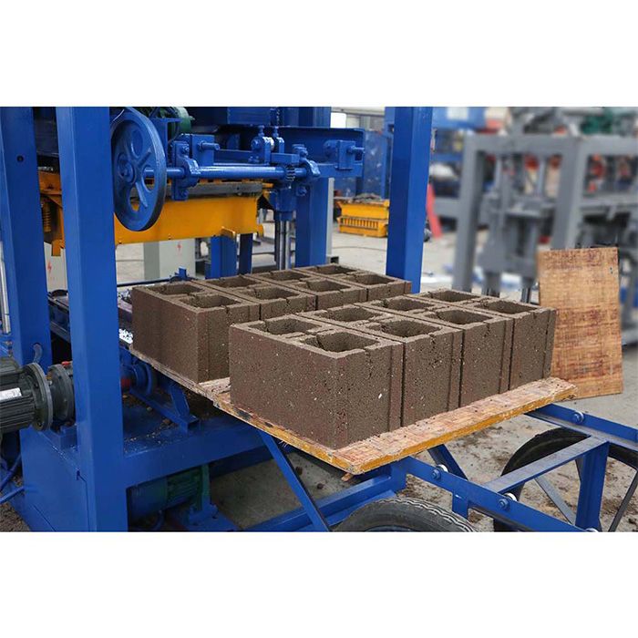 semi-automatic concrete hollow block cement brick making machine