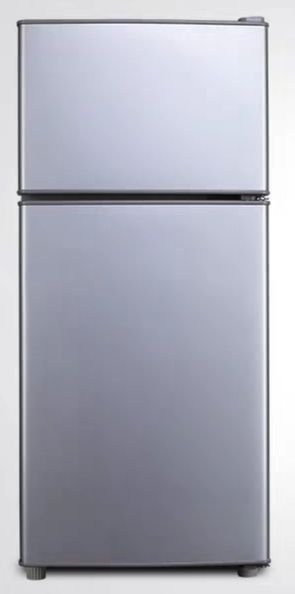 Household small energy-saving refrigerator