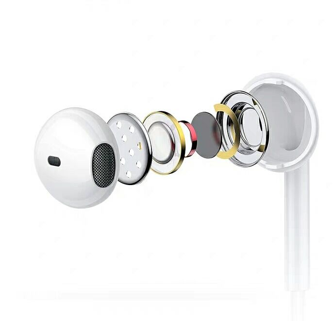 Headphones Original Authentic In-Ear Universal Men And Women Apply Cable Control Subwoofer Earphones High Sound Quality